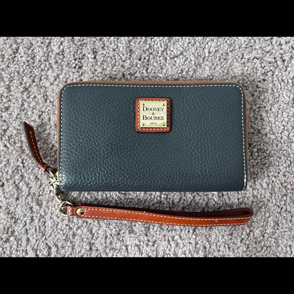 Dooney & Bourke Gray/Brown Wristlet